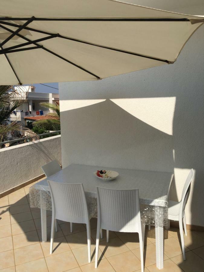 טורה סנטה סאבינה Villa Irene מראה חיצוני תמונה